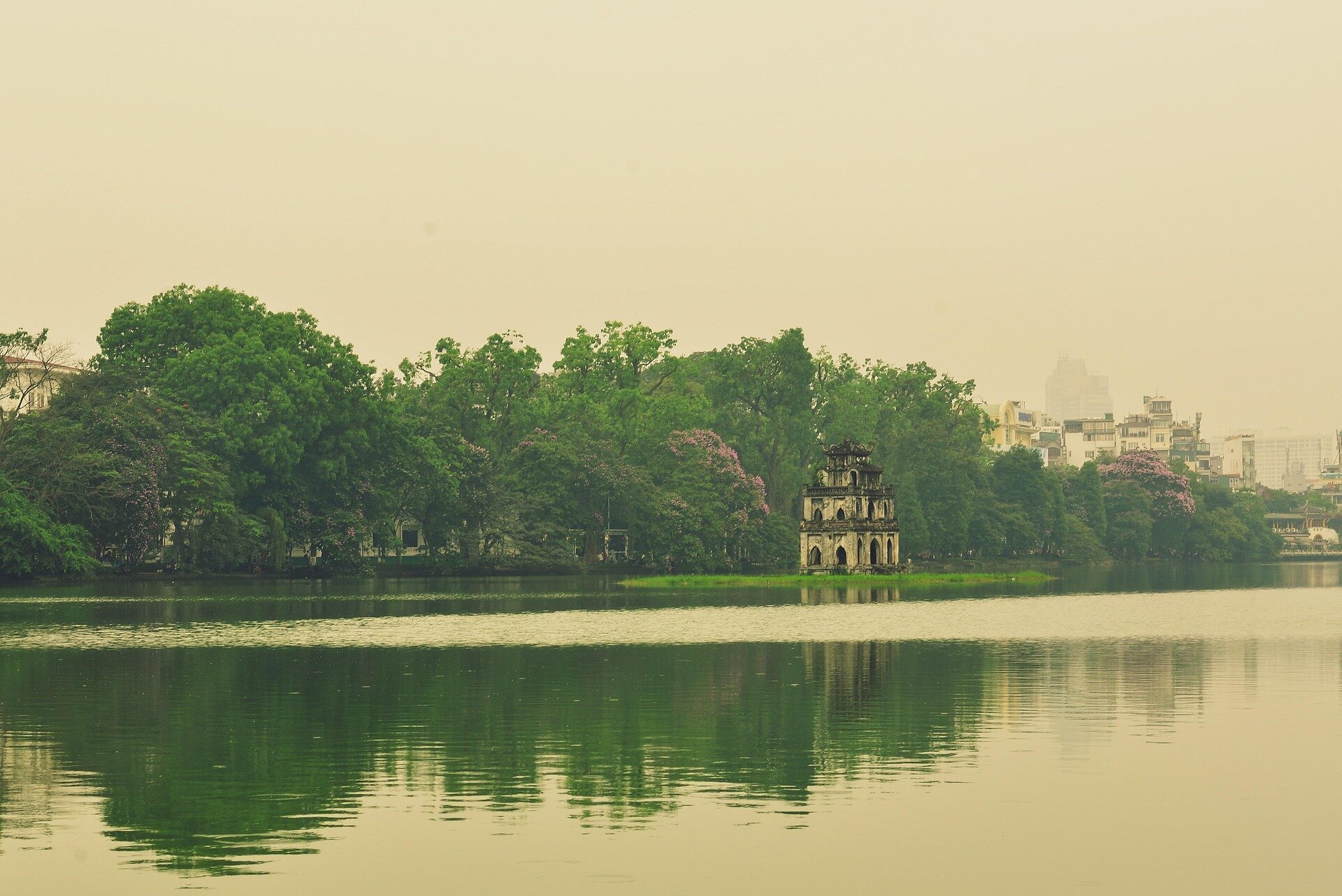 Start your Hanoi Travel with serene vistas